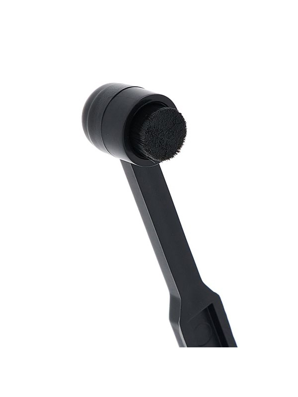 pro-ject-clean-it---carbon-fibre-needle-brush-close-up---musicaholic-mauritius.jpg